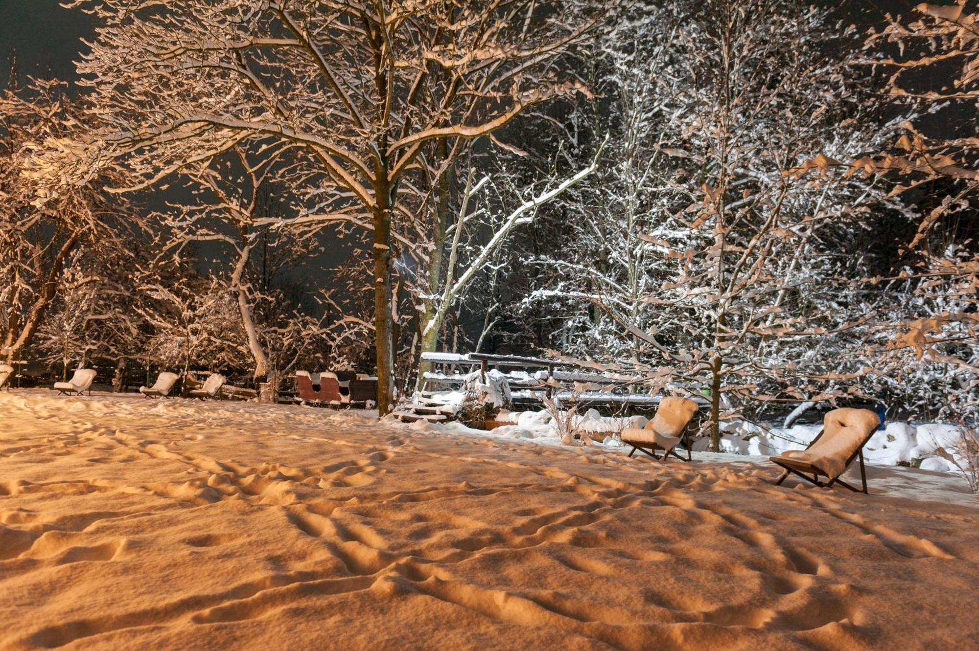 Chalet Hovel Mînăstirea Humorului Buitenkant foto